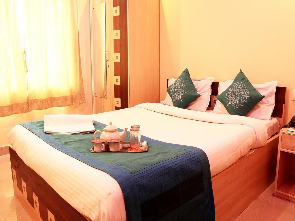 Hāora Oyo 1348 Hotel Zaika Inn מראה חיצוני תמונה