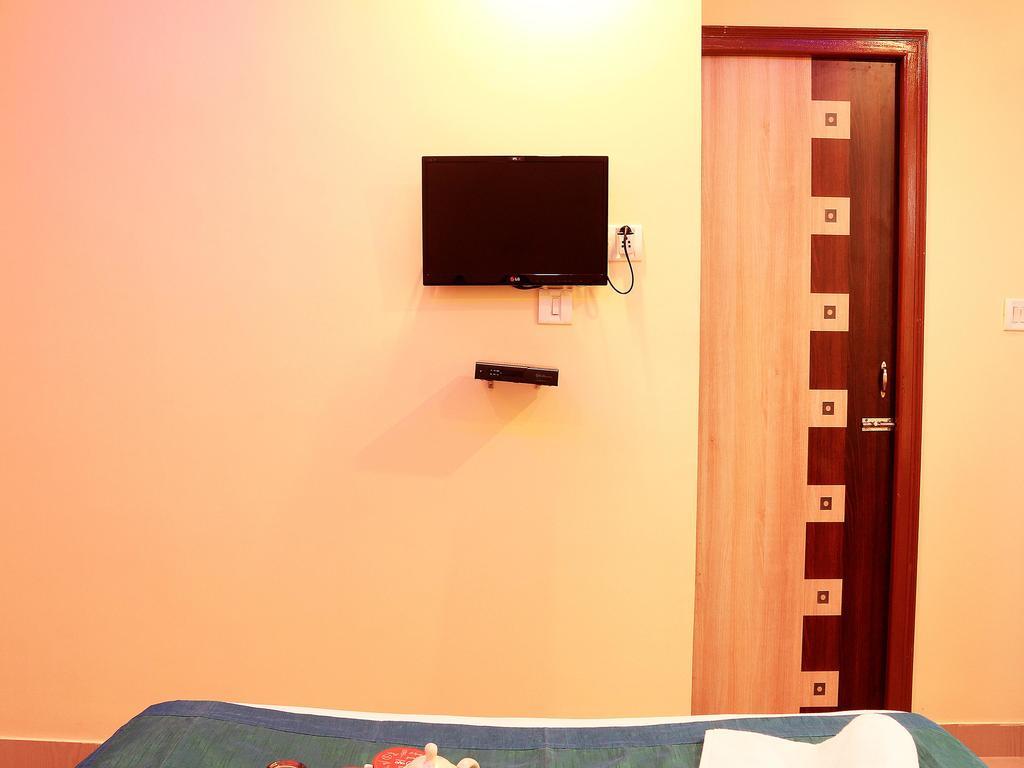 Hāora Oyo 1348 Hotel Zaika Inn מראה חיצוני תמונה